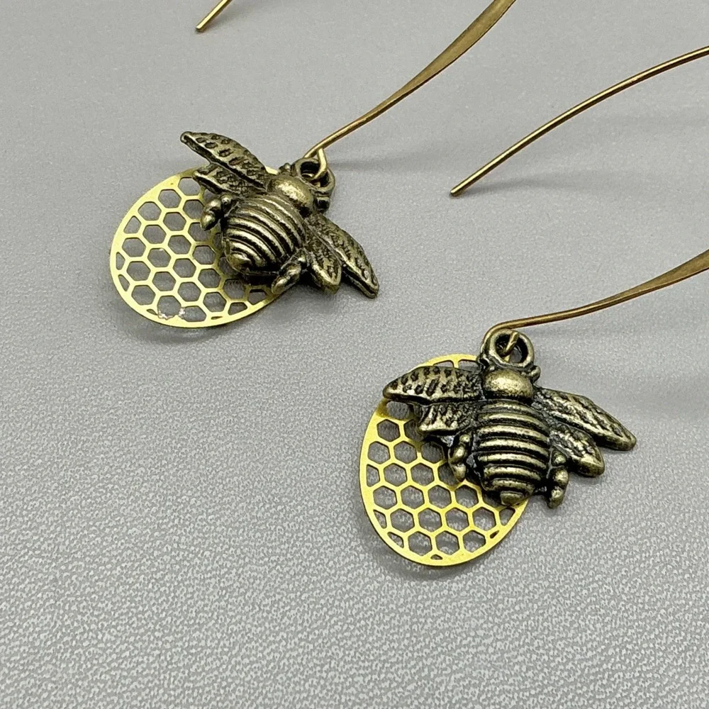 Earrings Women Gold Honey Bee Honeycomb Long Kidney Wire Dangle Drop 2.25 Inch